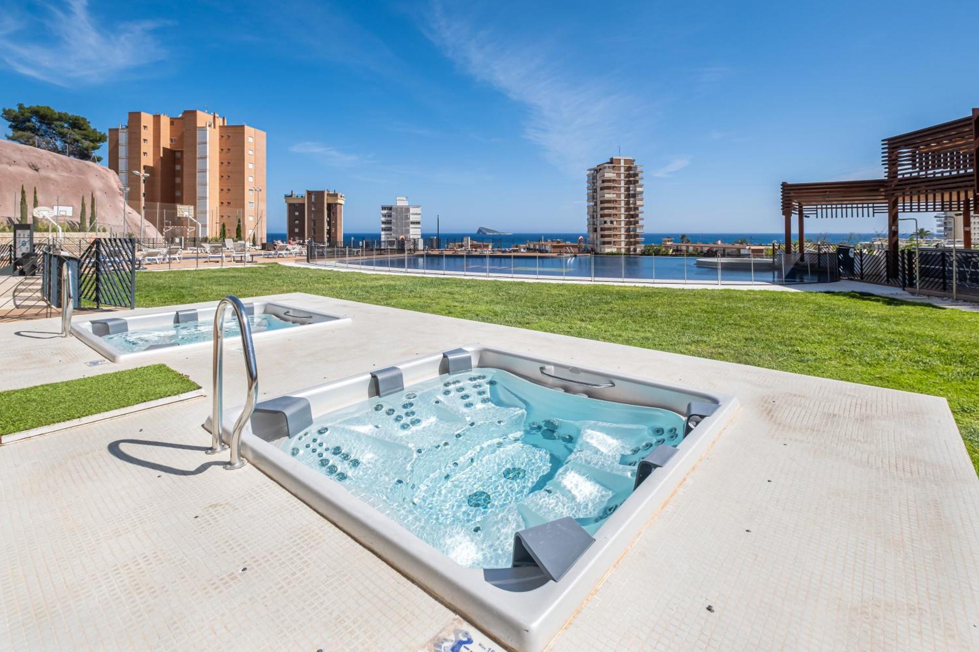 Sunset Drive Resort Apartment 4-8 Poniente Beach Benidorm Eksteriør billede