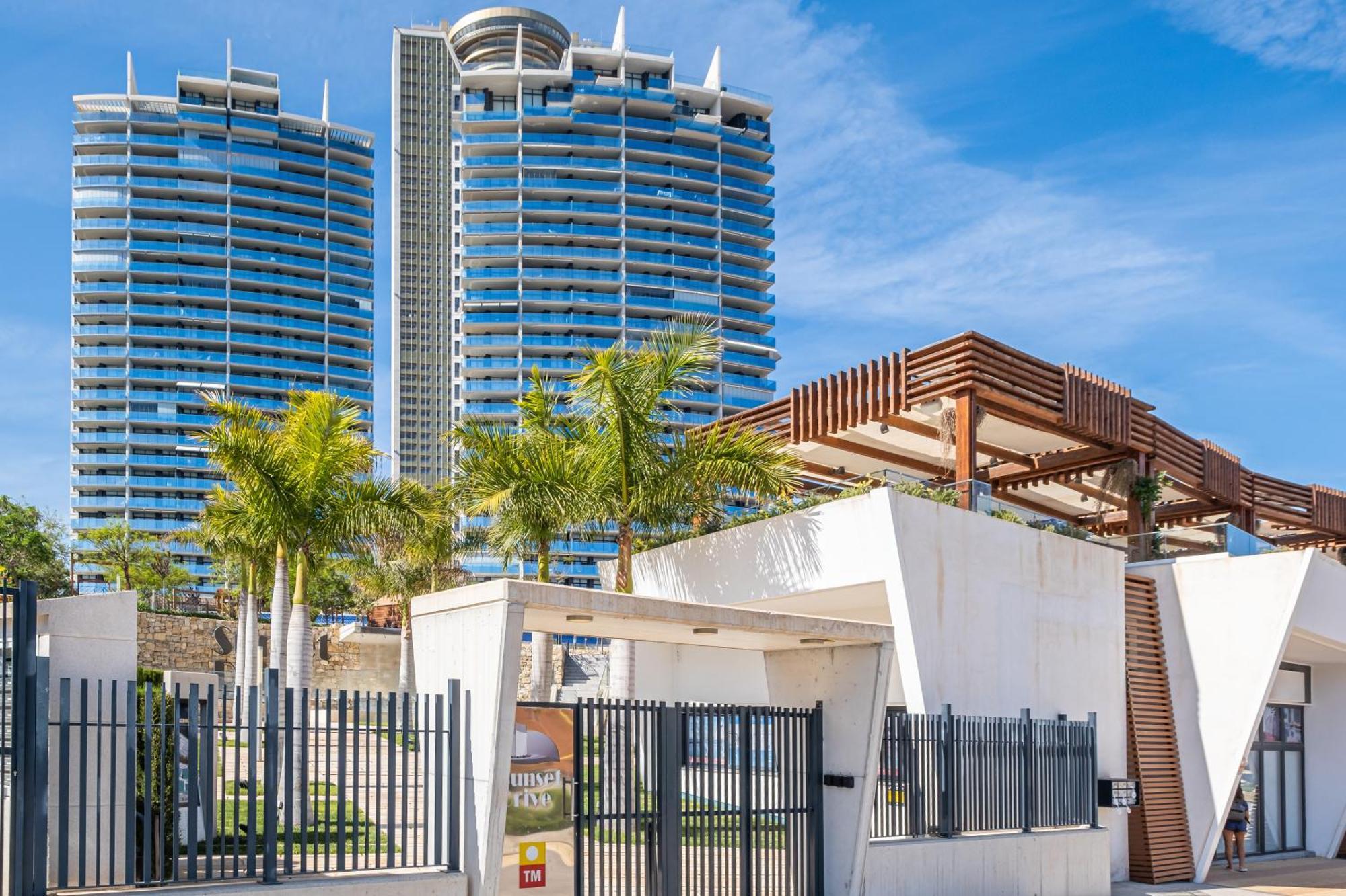 Sunset Drive Resort Apartment 4-8 Poniente Beach Benidorm Eksteriør billede